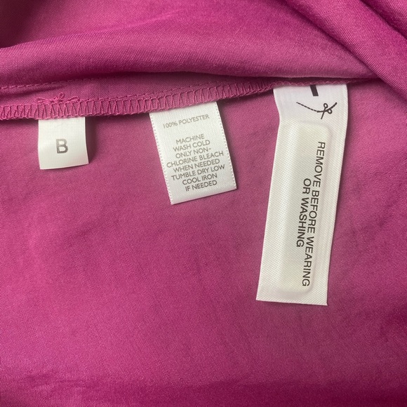 Ann Taylor Loft Pink Fuchsia Scrunched, Ruffled Blouse Size Petite Large - Picture 7 of 7